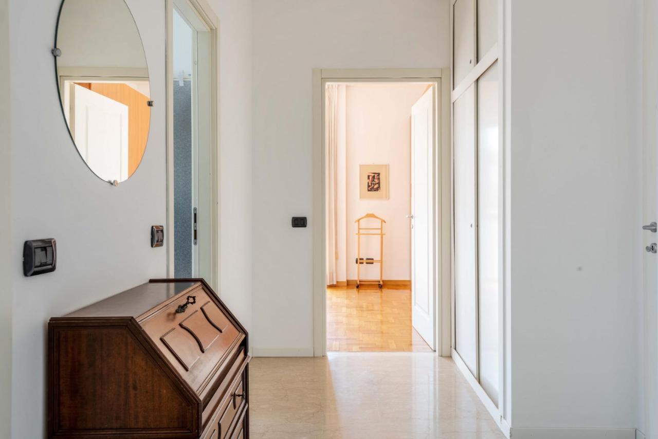 Amazing House In Porta Venezia By Easylife Apartment Milan Bagian luar foto